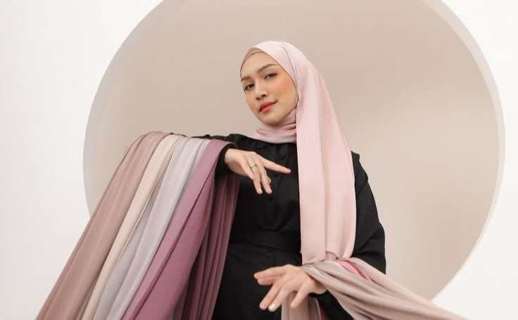 Best Long Dresses for Muslim Women: Modest & Stylish  Minnaba