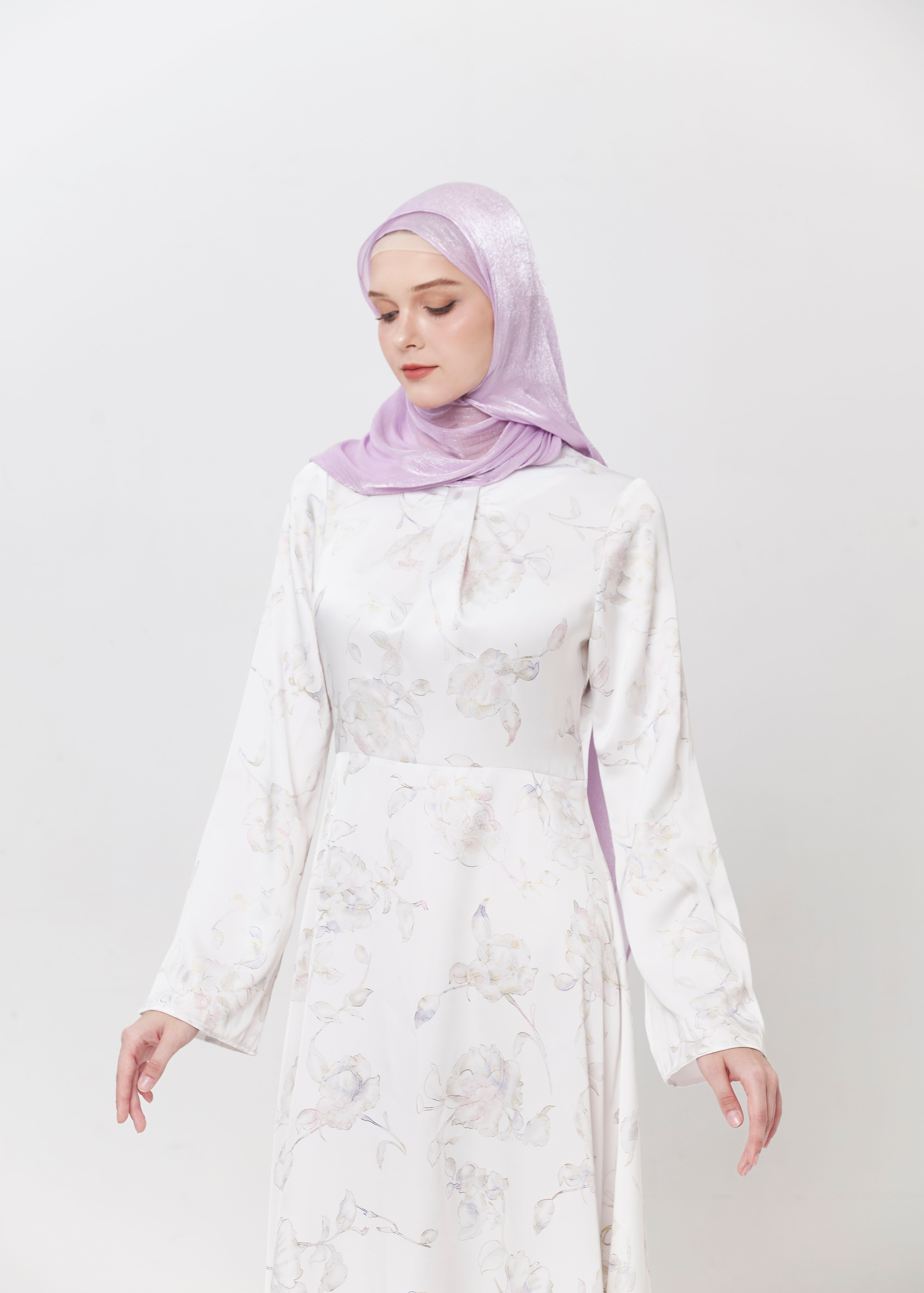 Grace Satin Hijab - Soft Lilac by Minnaba