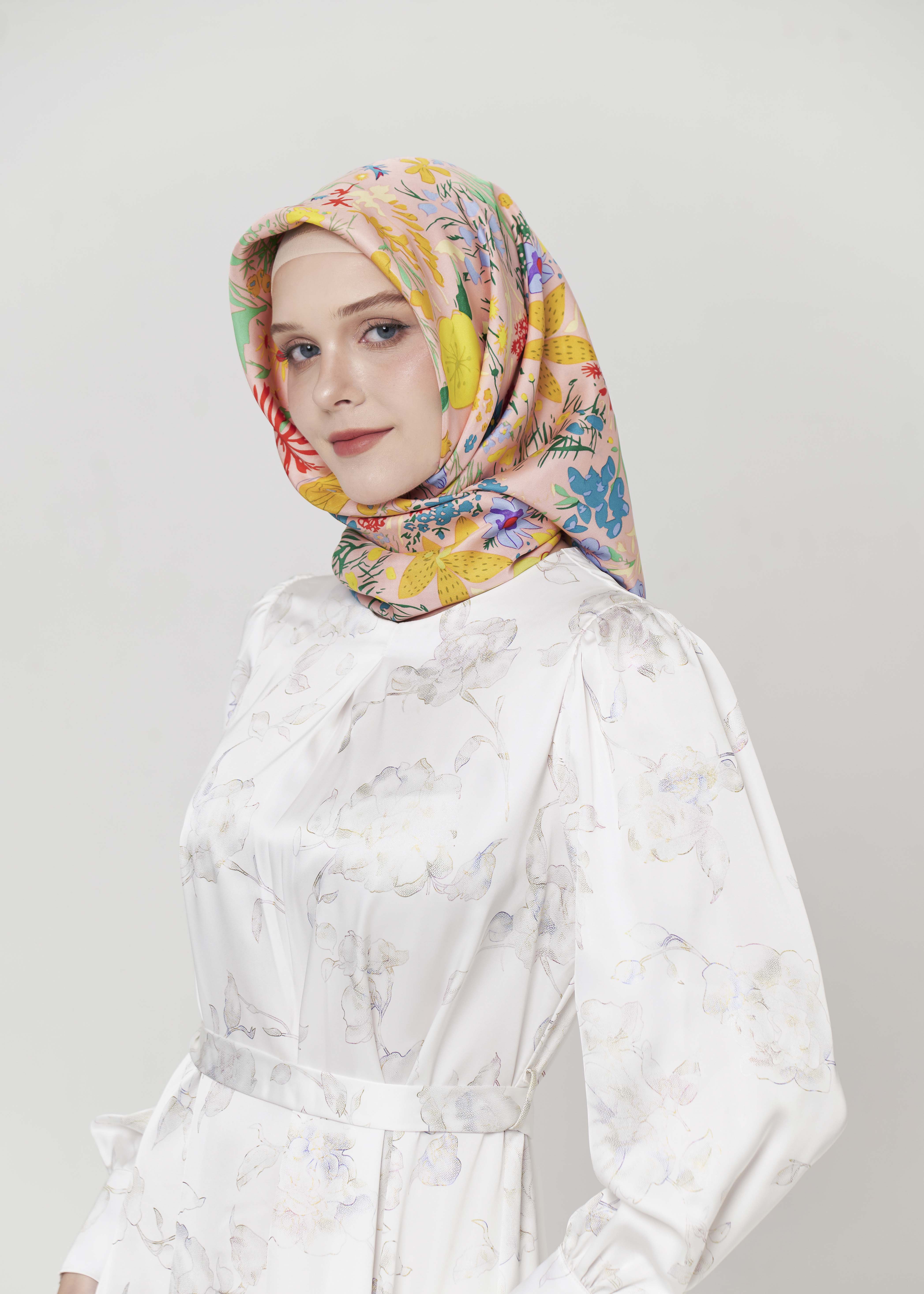 Serene Script Silk Hijab - Citrus Sunrise by Minnaba