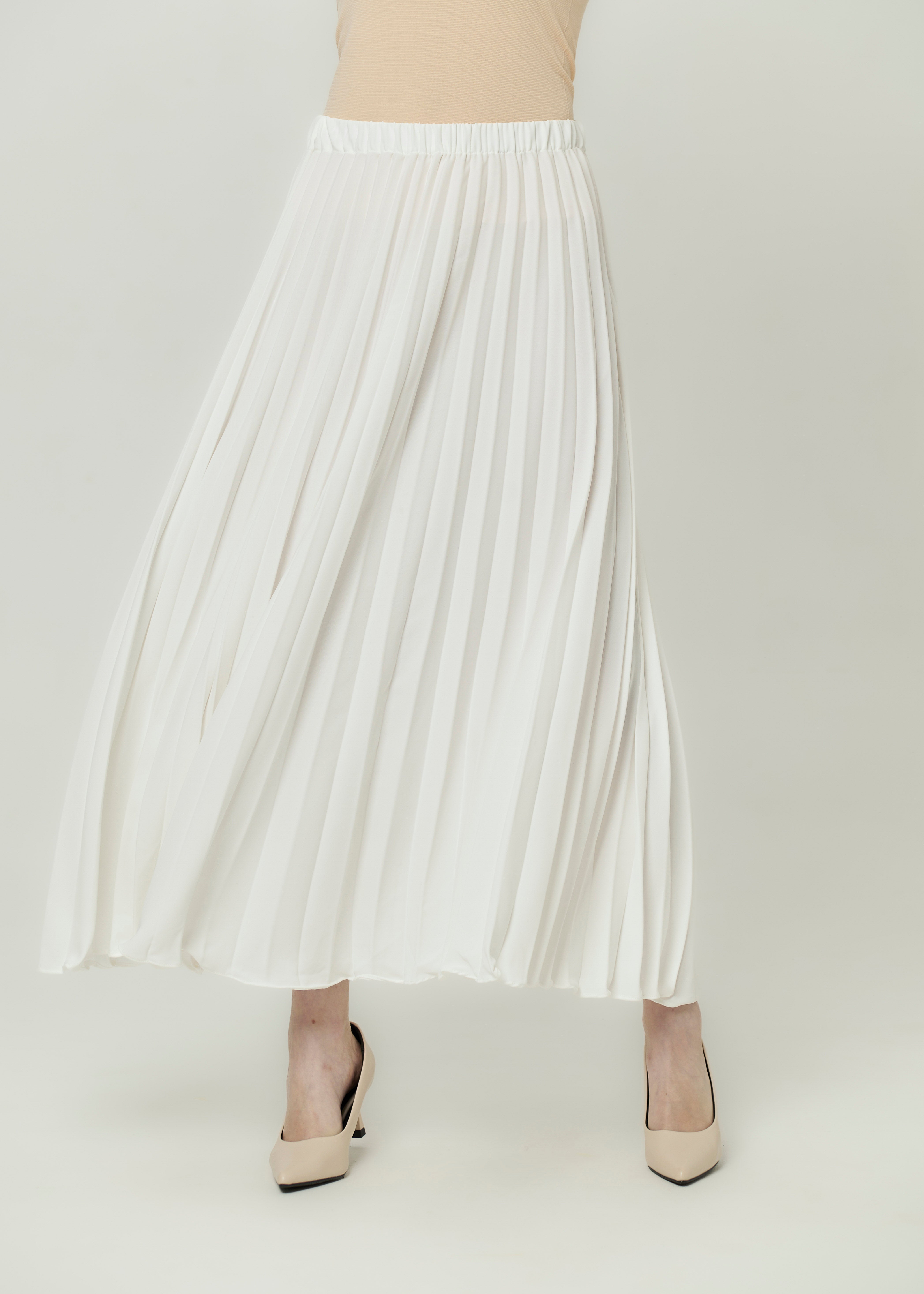 Amber Dune Pleated Skirt - Ivory by Minnaba