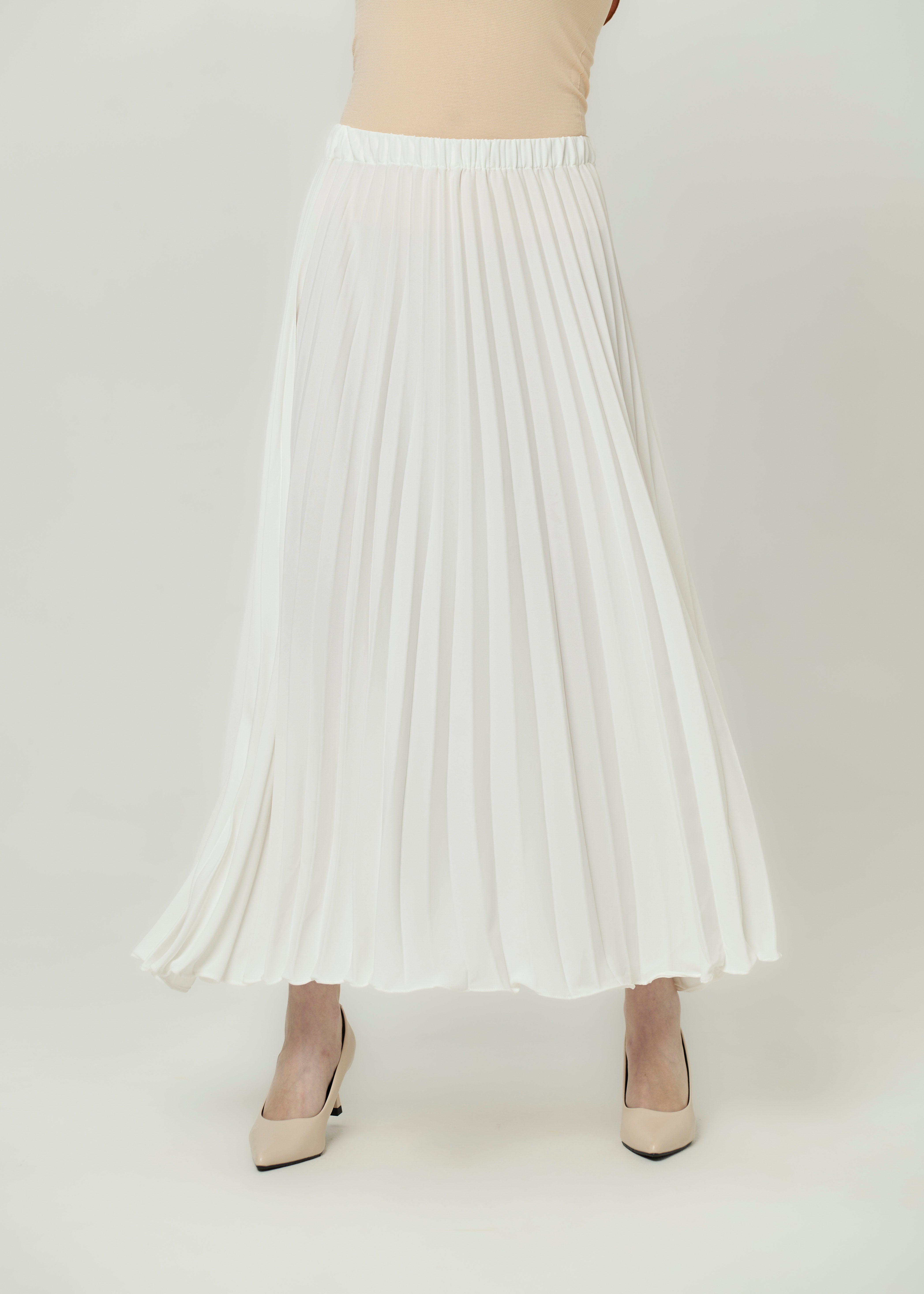 Amber Dune Pleated Skirt - Ivory by Minnaba