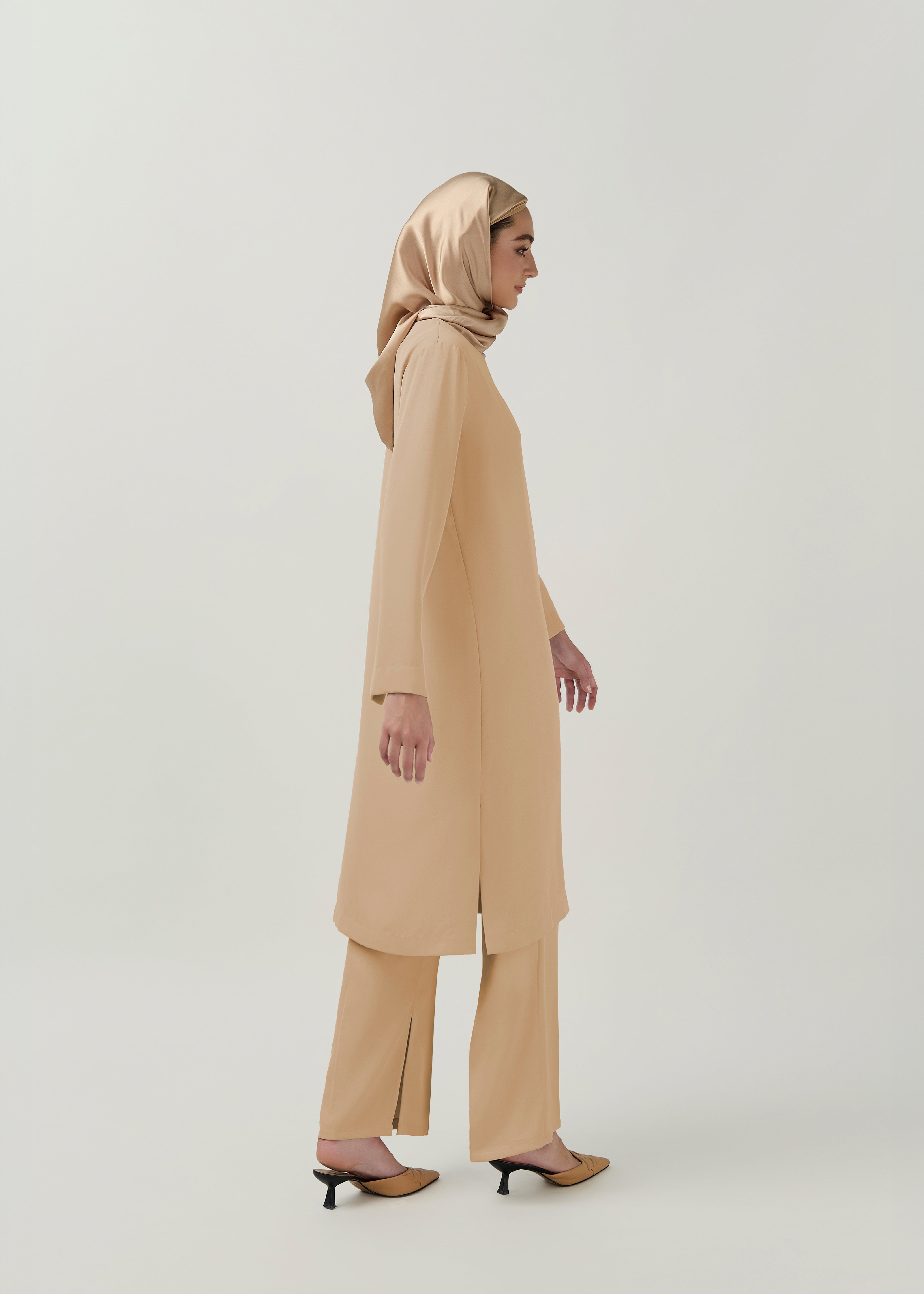 Latte Elegance Tunic - Dessert Sand by Minnaba