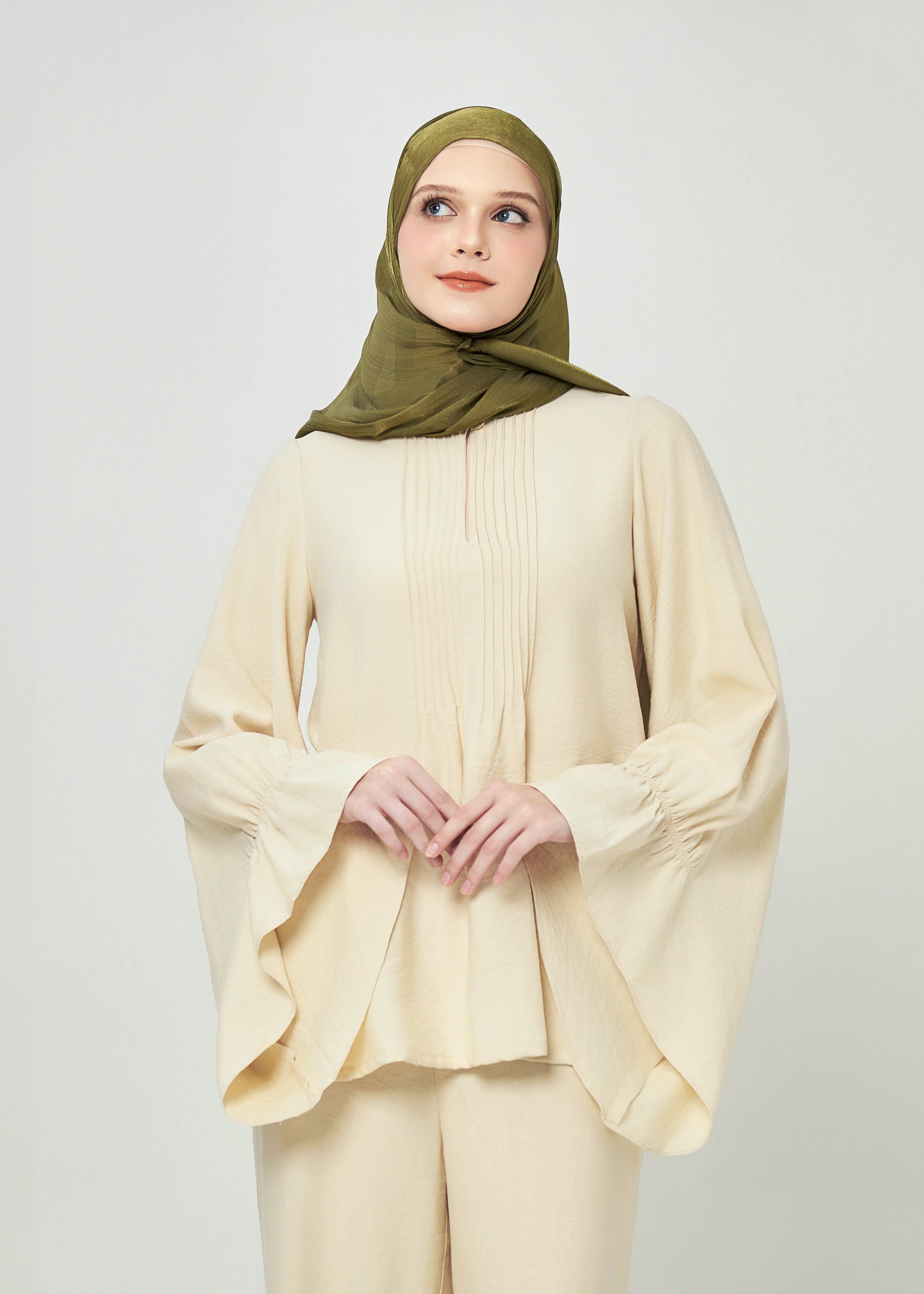 The Celestine Bell-Sleeve Sets by Minnaba