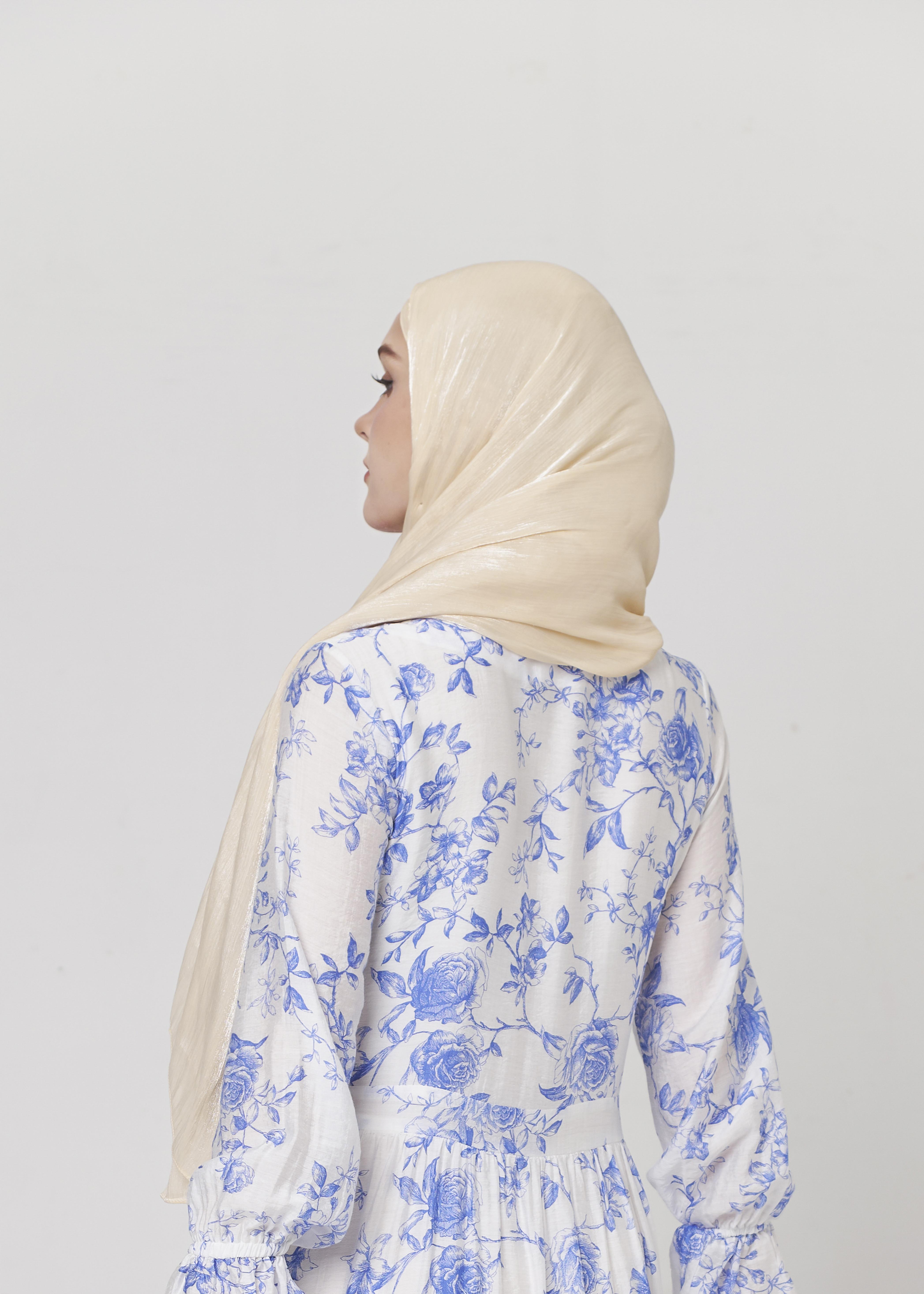 Grace Satin Hijab - Vanilla Cream by Minnaba