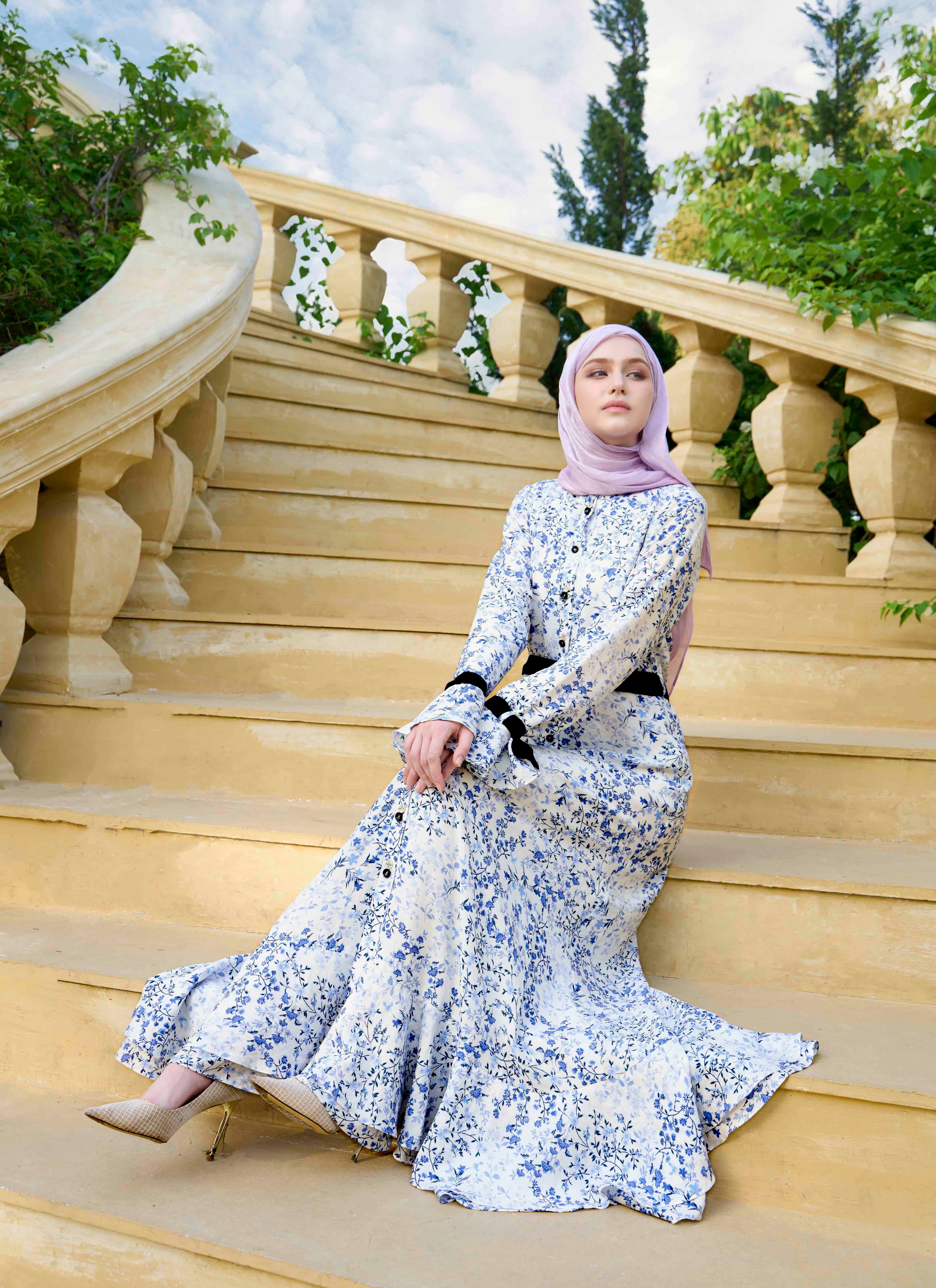 Islamic Clothing for Women: What to Wear and Why Minnaba Islamic Clothing for Women: What to Wear and Why Minnaba