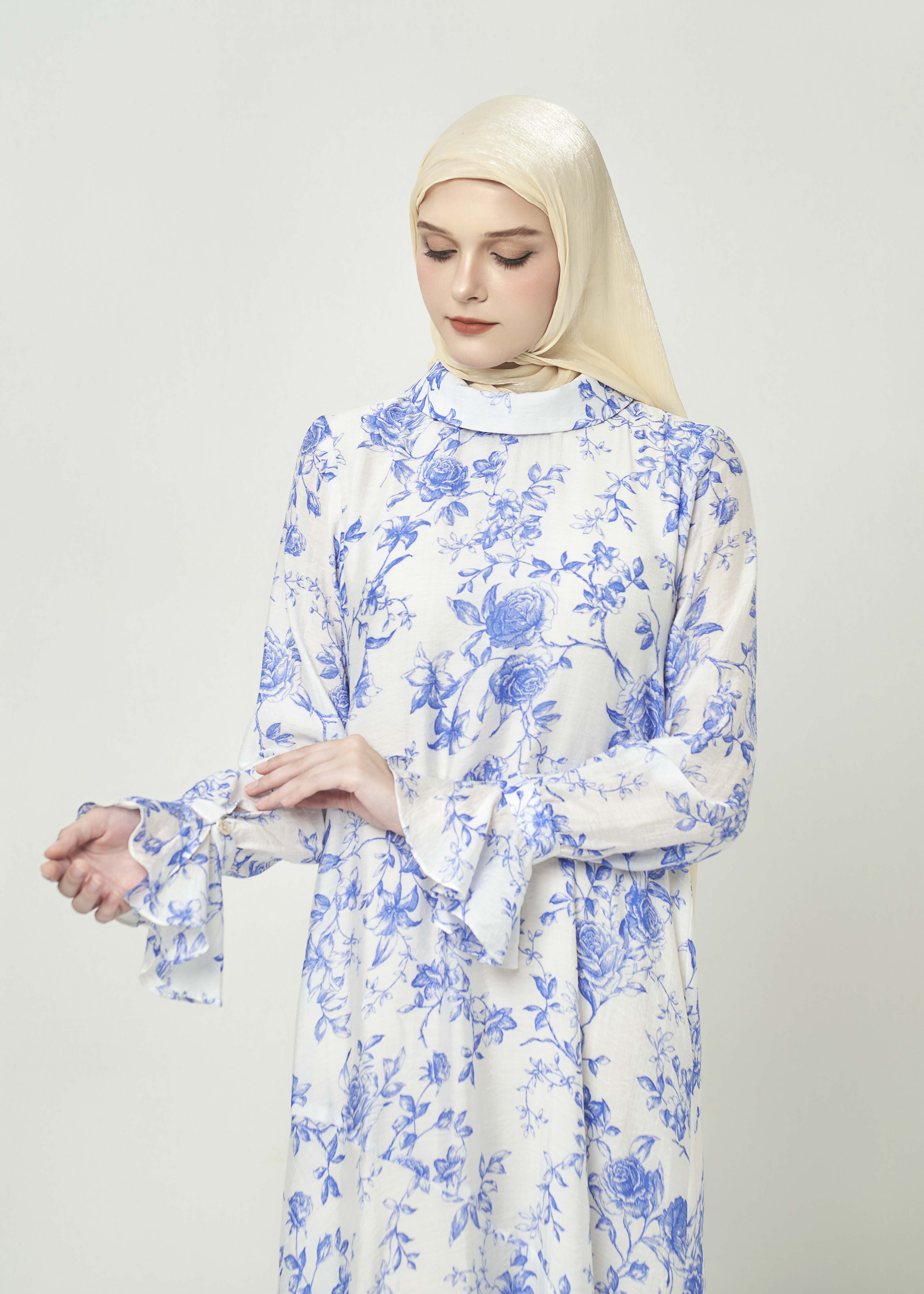 Bluebell Grace High-Neck Dress by Minnaba