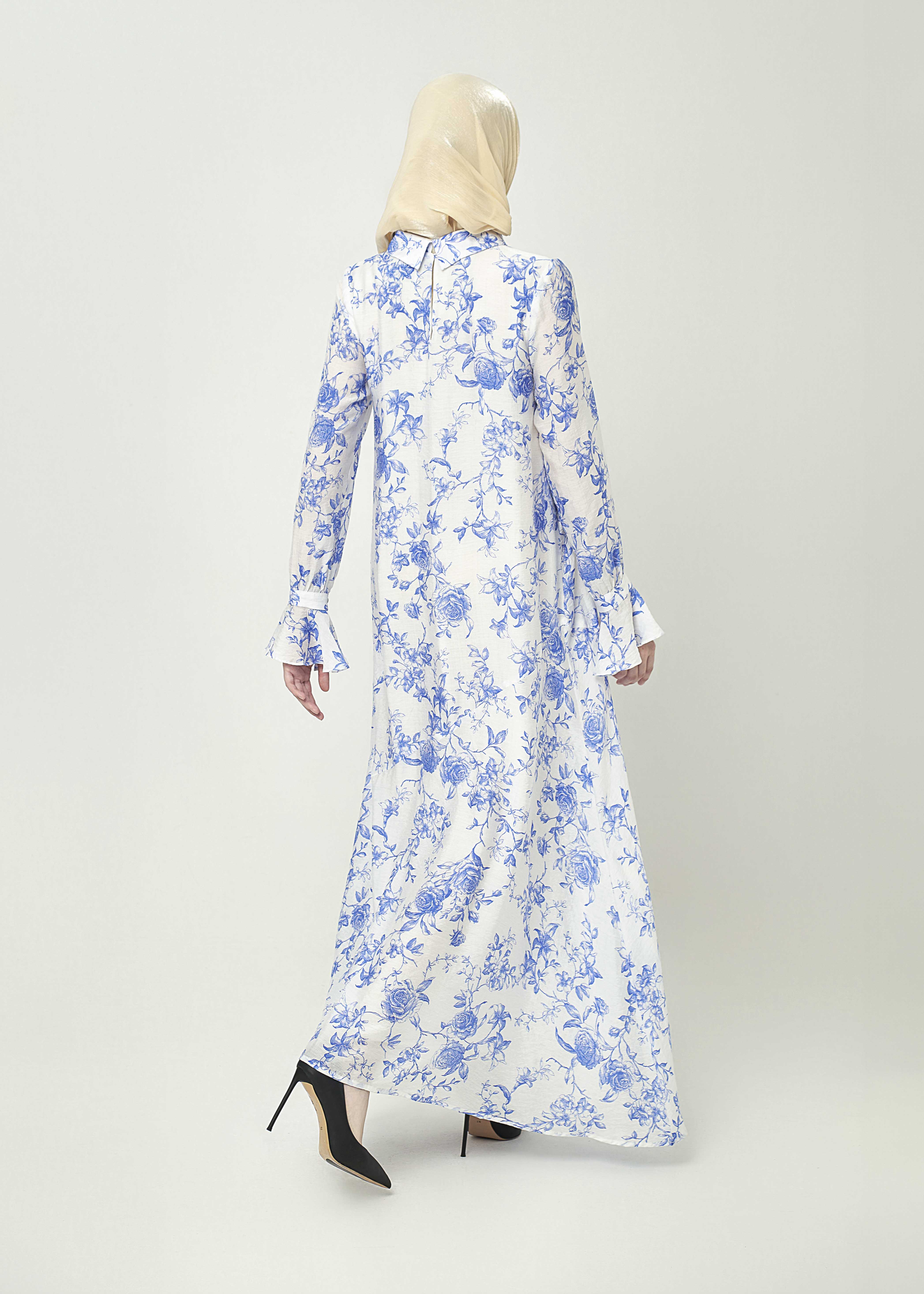 Bluebell Grace High-Neck Dress by Minnaba