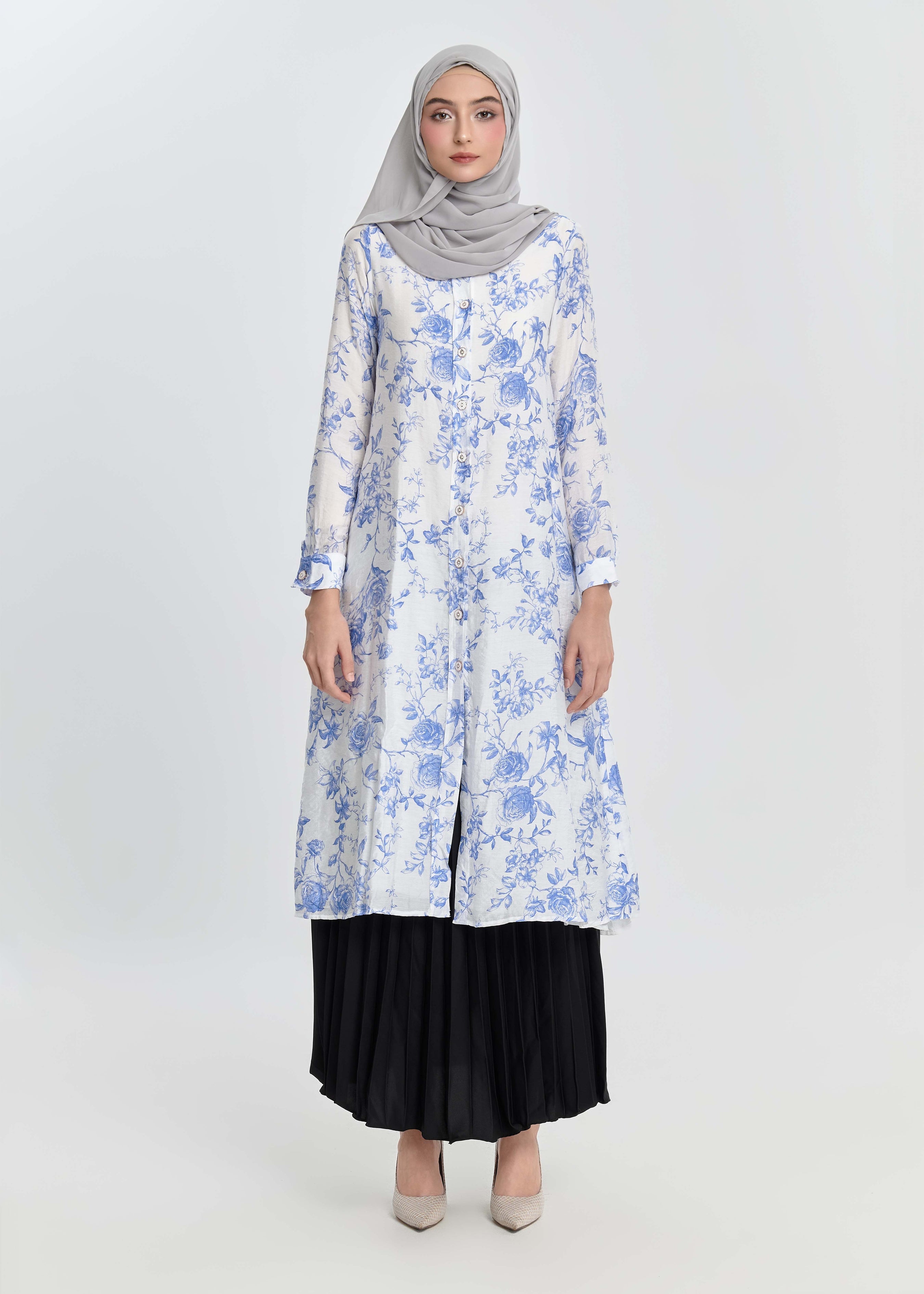 What Is a Jubba? Traditional Islamic Robes Explained – Minnaba
