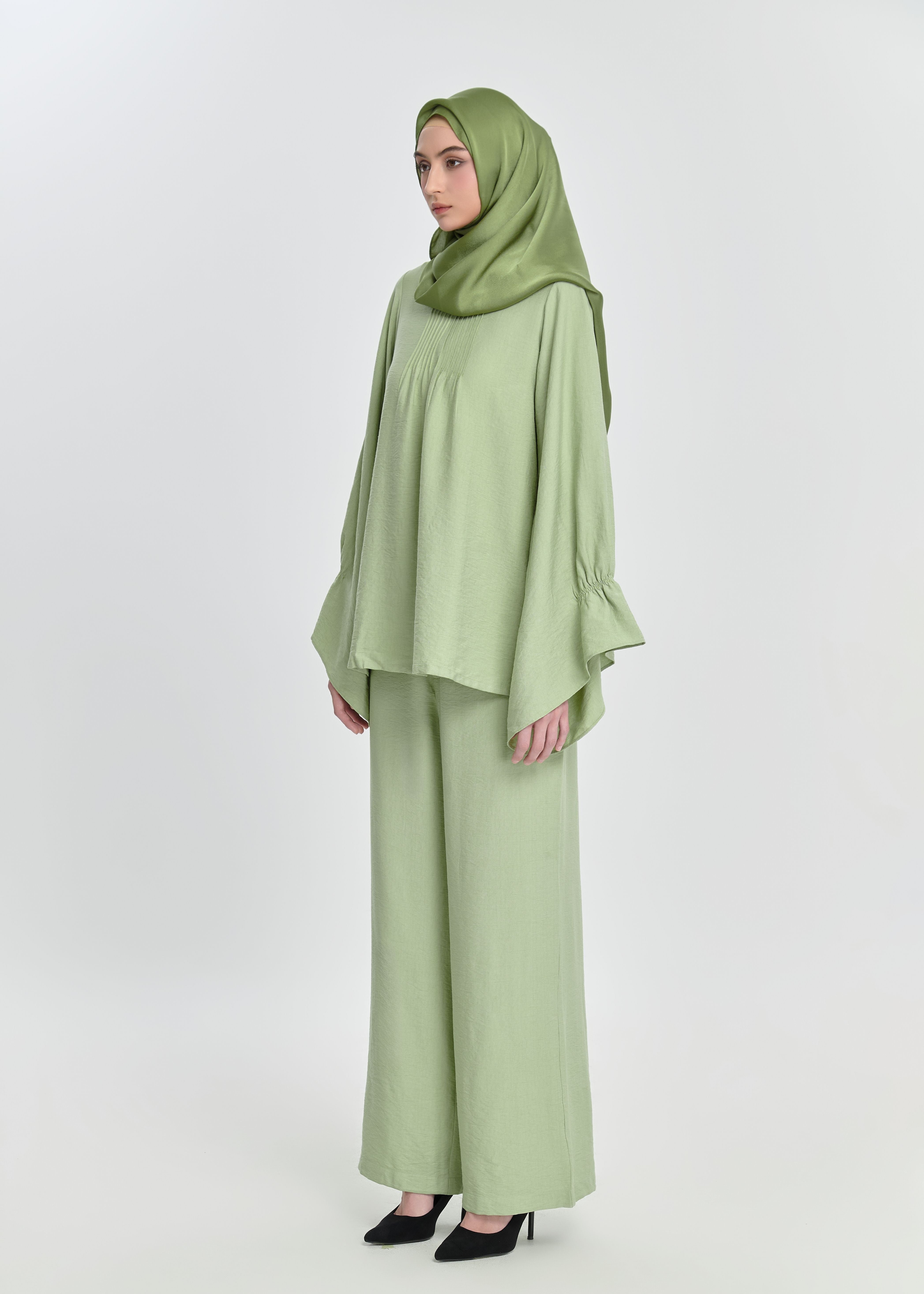 Celestine Bell-Sleeve Sets - Celery Mist by Minnaba