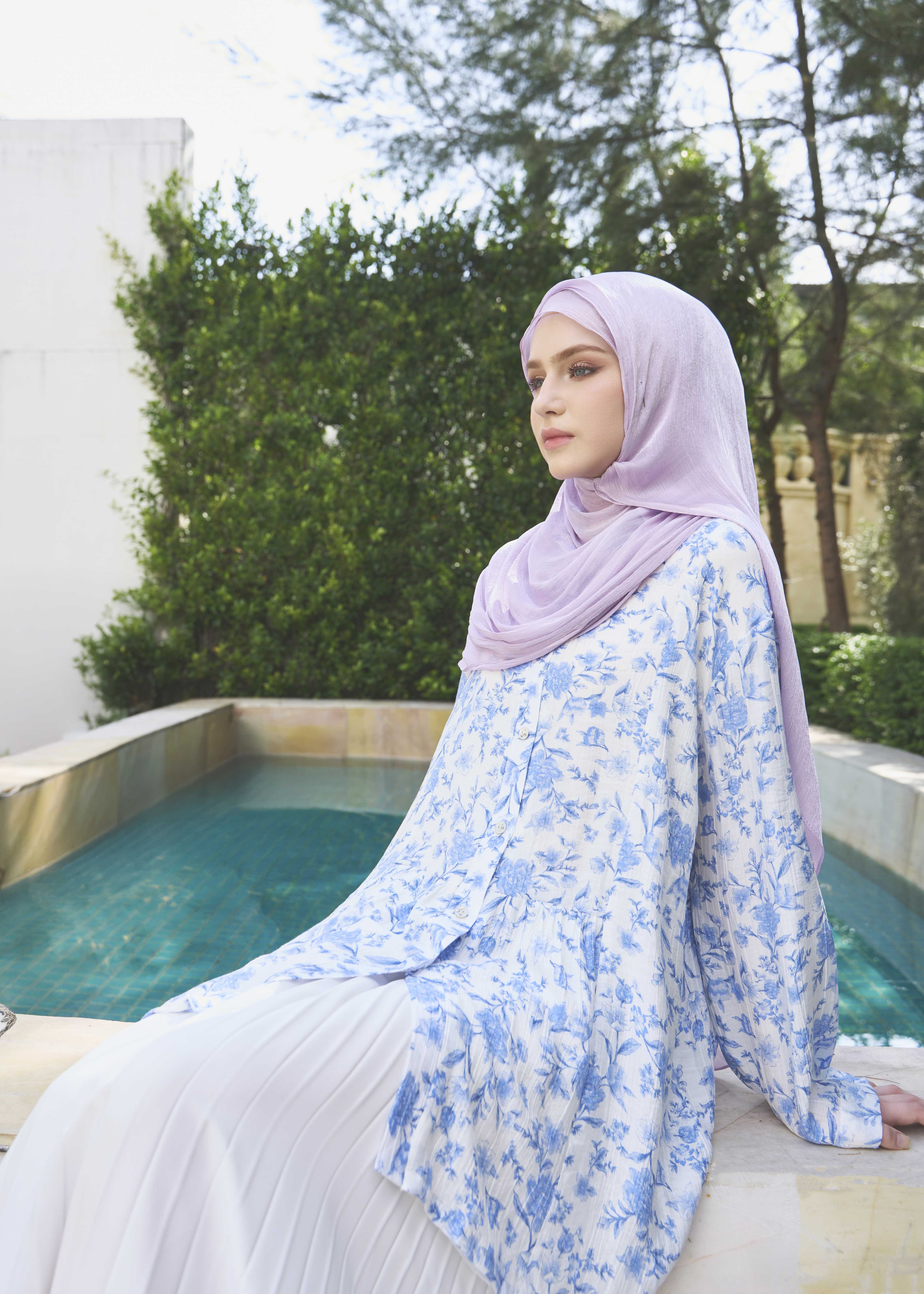 Serene Bloom Tunic by Minnaba